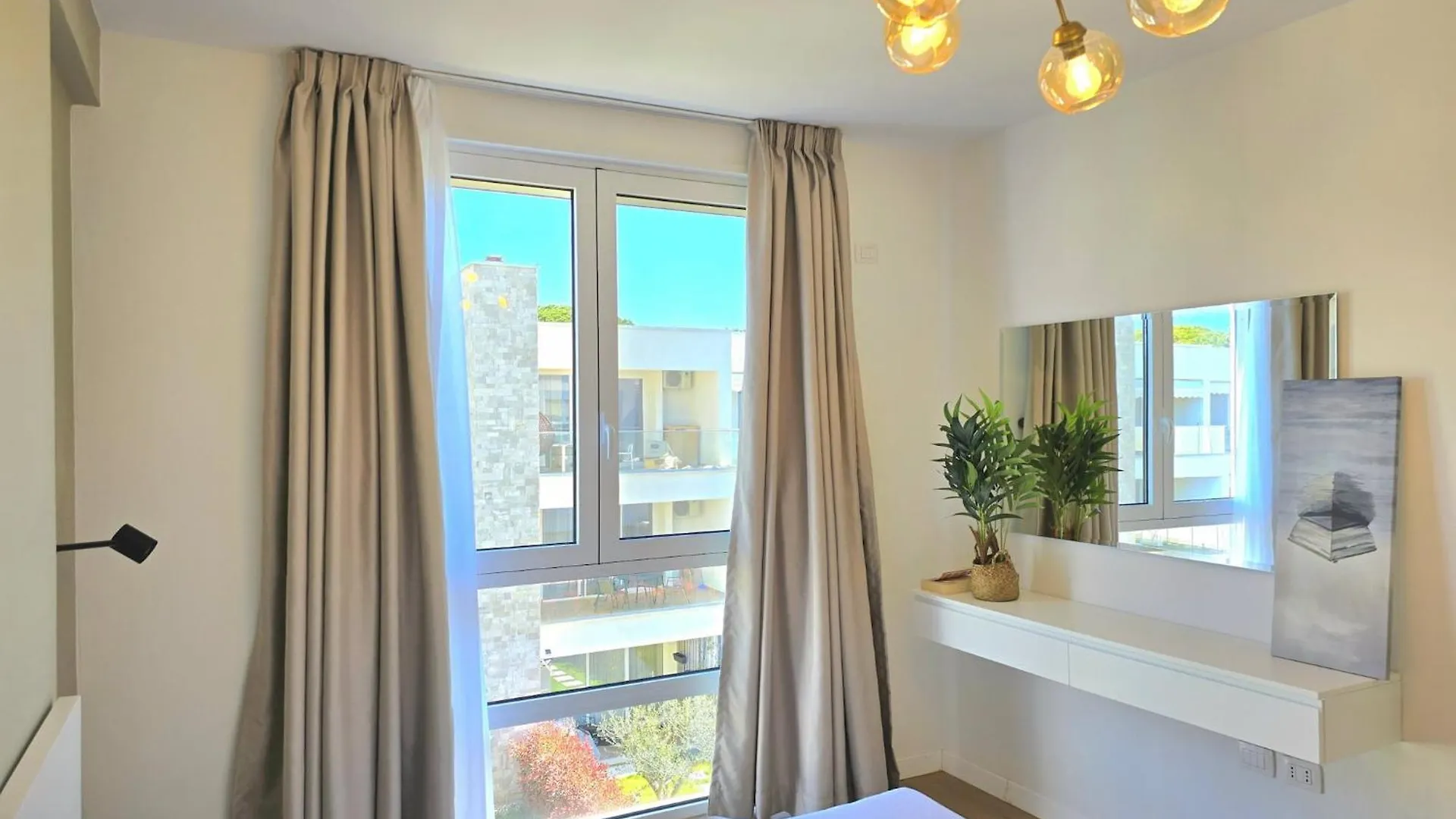 Relaxing Beachside Apartment For Familes Plazhi San Pietro